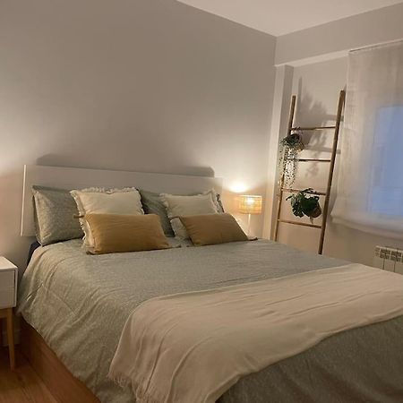 Apartamento A Estrenar En Centro Gijon. Fibra-Tv מראה חיצוני תמונה