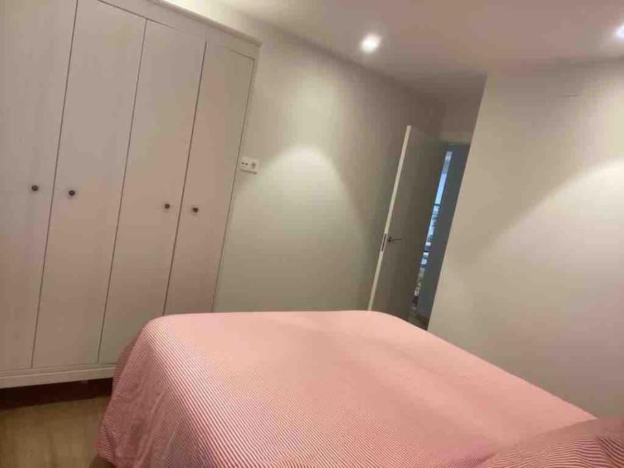 Apartamento A Estrenar En Centro Gijon. Fibra-Tv מראה חיצוני תמונה