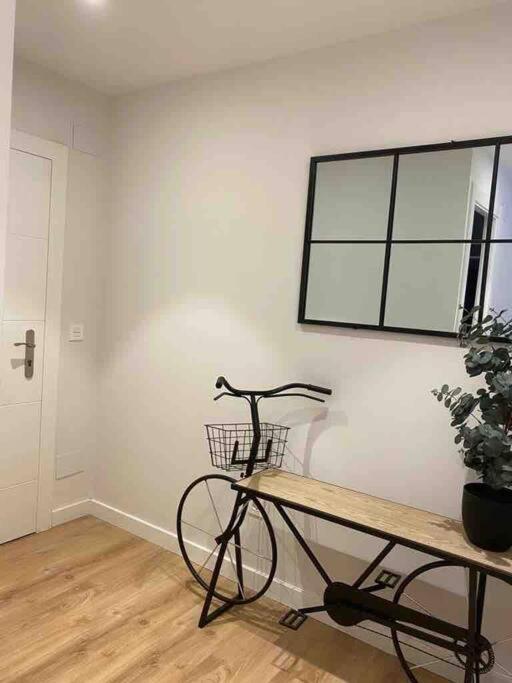 Apartamento A Estrenar En Centro Gijon. Fibra-Tv מראה חיצוני תמונה
